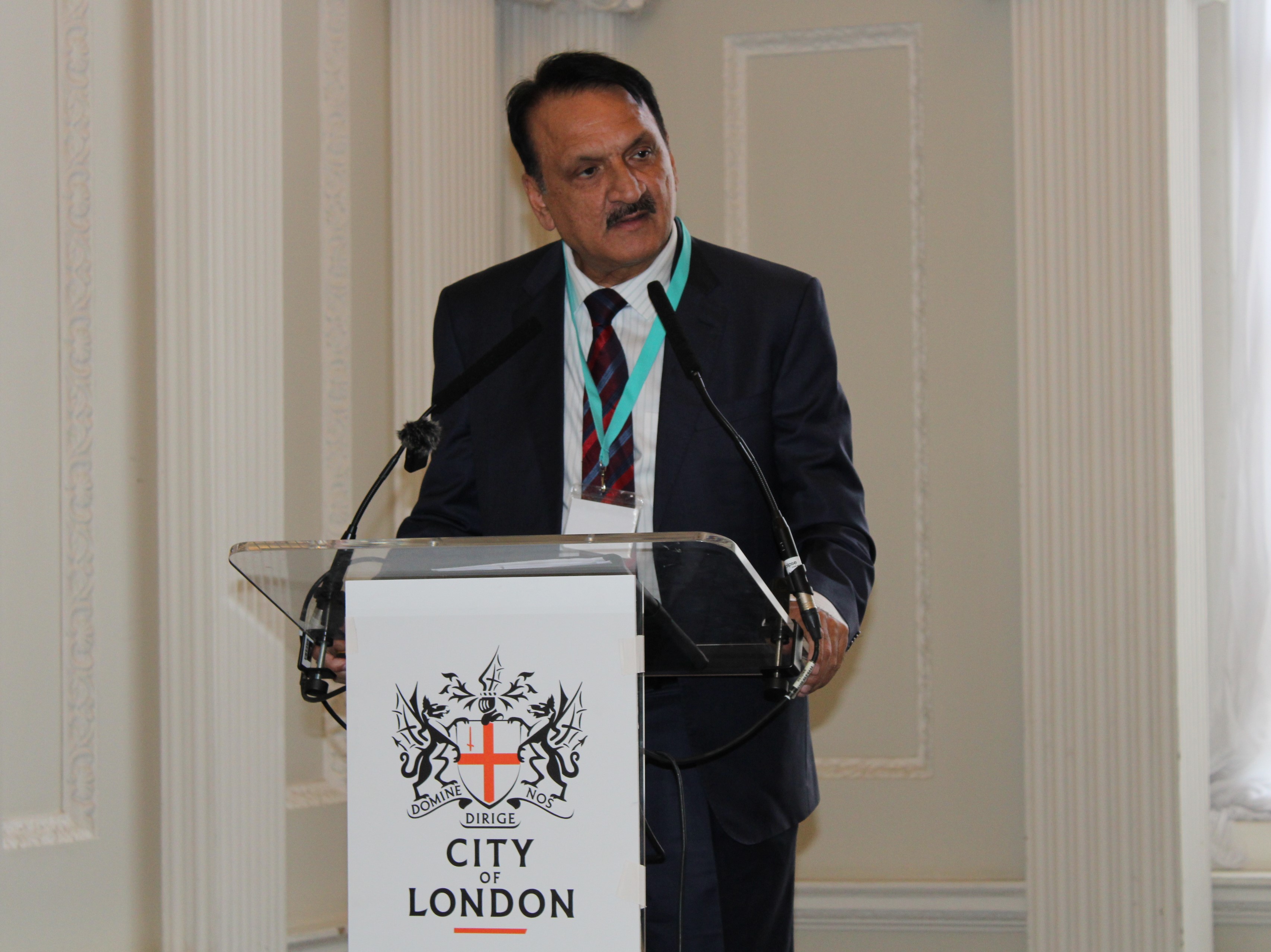 जलविद्युतमा लगानी गर्न एसियन मुलुकका बैङ्कका सीईओलाई अर्थमन्त्रीको आग्रह